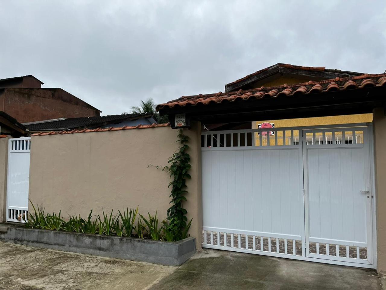 Casa De Praia Caraguatatuba Massaguacu Exteriör bild